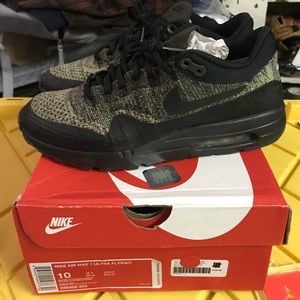 Used Nike Air Max 1 Ultra Flyknit sz 10